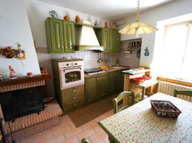 Agenzia Immobiliare Caporalini - Casa indipendente - Annuncio SS858 - Foto: 2