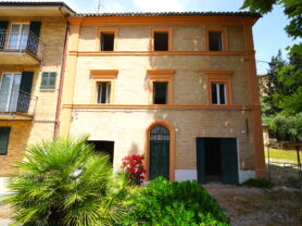 Immobiliare Caporalini real-estate agency - Detached house - Ad SS746 - Picture: 0