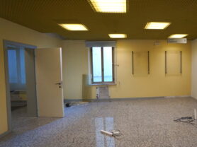 Agenzia Immobiliare Caporalini - Locale commerciale - Annuncio SS830 - Foto: 3