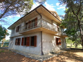 Agenzia Immobiliare Caporalini - Villa - Annuncio SS847 - Foto: 2
