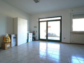 Agenzia Immobiliare Caporalini - Locale commerciale - Annuncio SS843 - Foto: 4