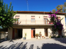 Agenzia Immobiliare Caporalini - Casa colonica - Annuncio SS850 - Foto: 2